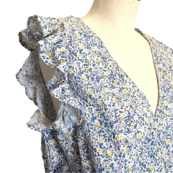 Universal Thread Blue Floral Ruffle Blouse - Picture 3 of 7